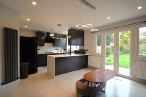 Photo 31- click for photo gallery